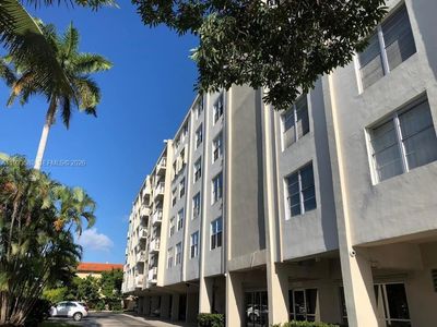 1600 SE 15th St APT 607