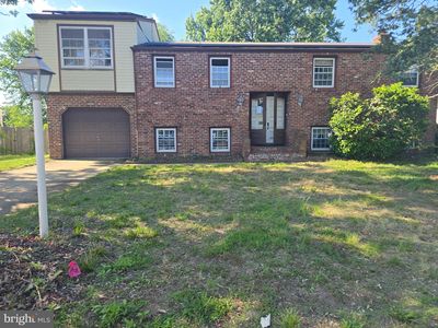 16 Constitution Rd