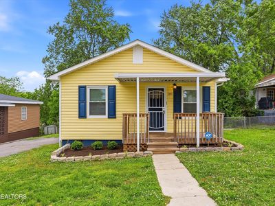 282 W Newton St