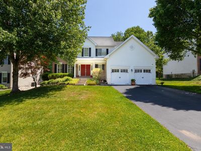1353 Wooded Knls