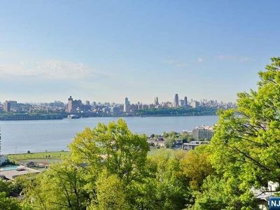 1 Horizon Rd APT 605