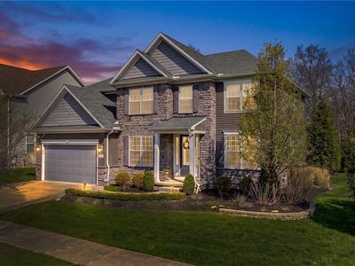 249 N Legend Ct