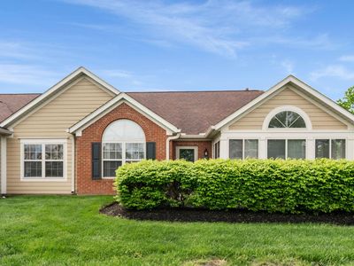 4592 Collingville Way