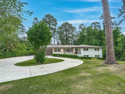 3933 Rockbridge Rd