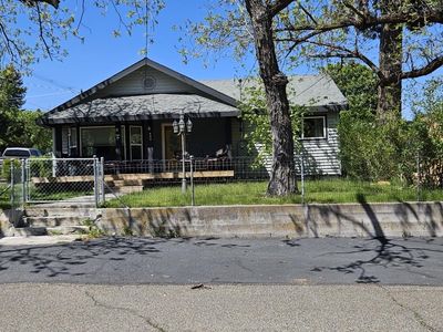 Property at 493 Oregon St, Weed, CA