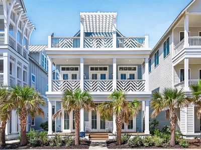 247 Lakeshore Dr