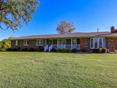 942 Crews Rd