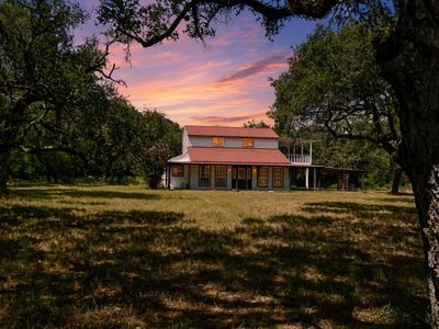 1097 White Loop Rd