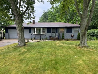 4018 Woodland Ln