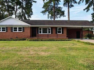 222 E Grace Dr