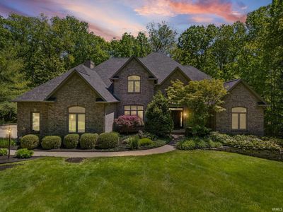 1802 Danielle Ln