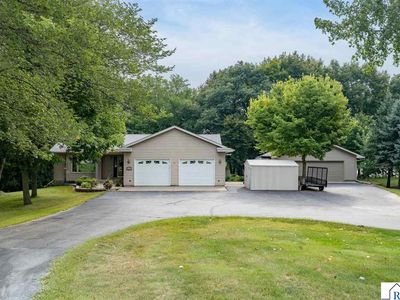 142 Jacks Dr