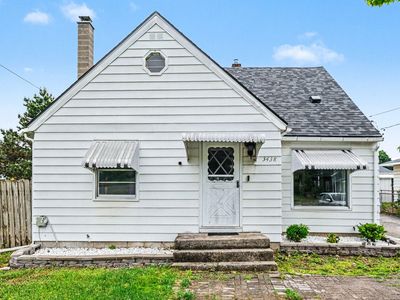 3438 Byron Center Ave SW