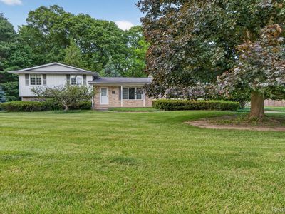 9144 Deer Park Ct