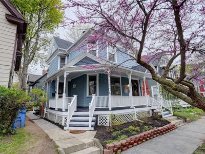 6567 Oxford St