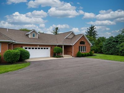 1060 Damon Dr