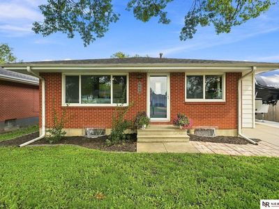 6910 Kearney Ave