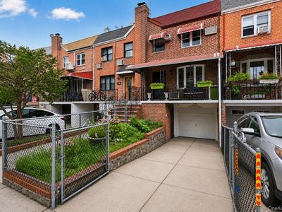 25-19 76th Street