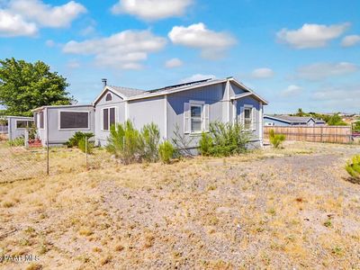 20562 E Park View Ln