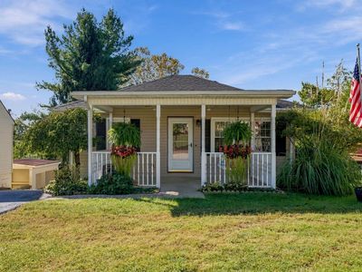 21 Horseshoe Dr