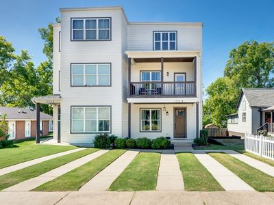 1723B Nassau St #B