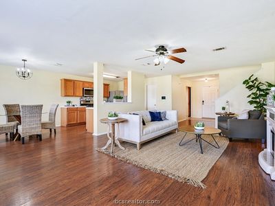 15132 Faircrest Dr