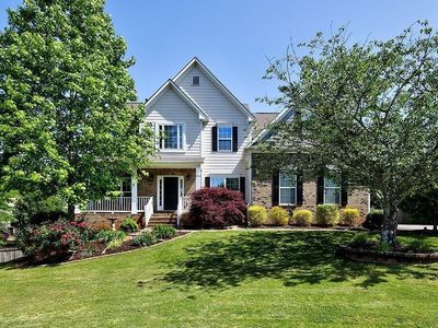 504 Crestview Ct