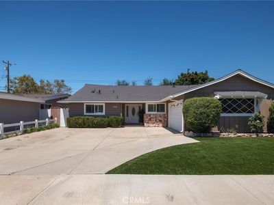 18301 Taylor Ct