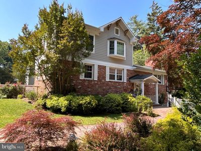 5303 Danbury Rd
