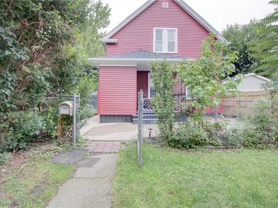 1950 W 50th St