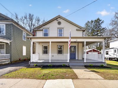35 Lake Street