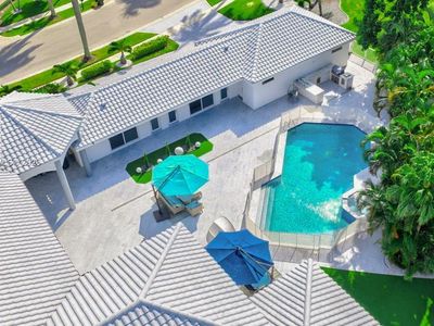 2673 NW 64th Blvd