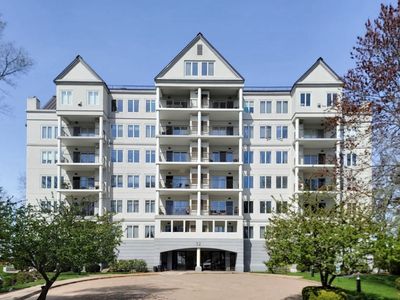 12 Mountain Laurels Dr APT 407