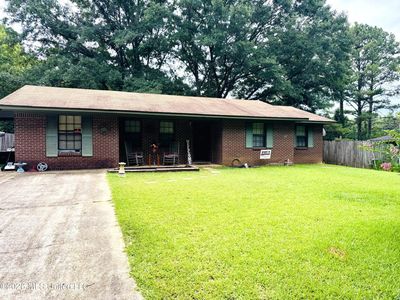 Property at 102 Chatwin St, Kosciusko, MS