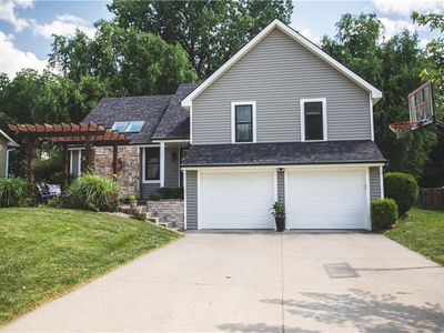 3614 Robin Ln
