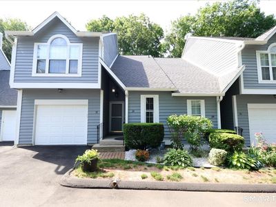 34 Hawley Glen #34