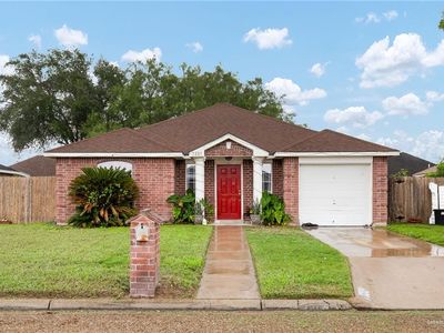 3402 Sandie Ln