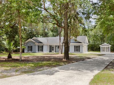 19 Woods Ct