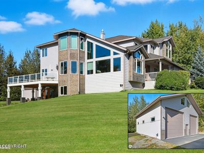 5823 E Morning Mist Dr