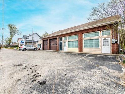 963-969 Victory Hwy