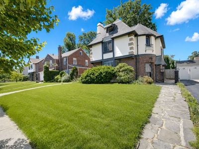 1136 Coolidge Rd