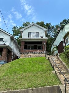 1530 Marie St