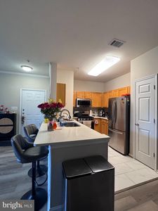 5123 Travis Edward Way