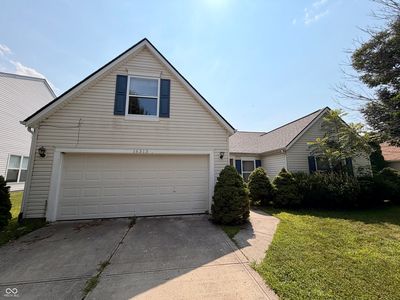 16313 Clarks Hill Way