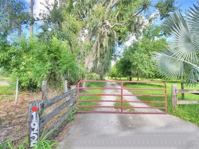 1955 W Lake Hamilton Dr