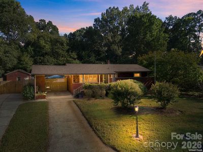 123 Hillside Ave SW