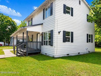 878 W 12TH Street