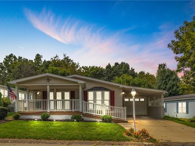 253 Rock Lake Dr