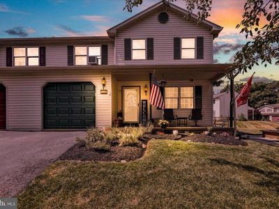 6145 Pond View Dr