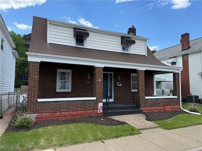 705 Market St